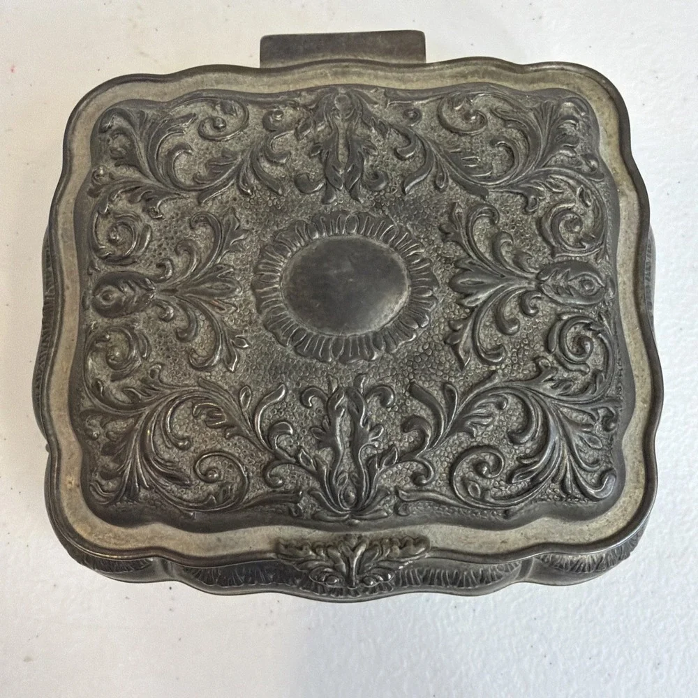N/A beautiful silver